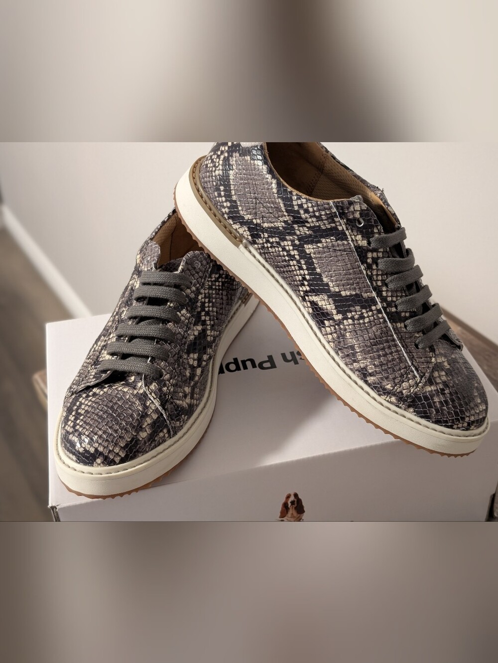 Hush Puppies Snake Print Sneakers Size 8